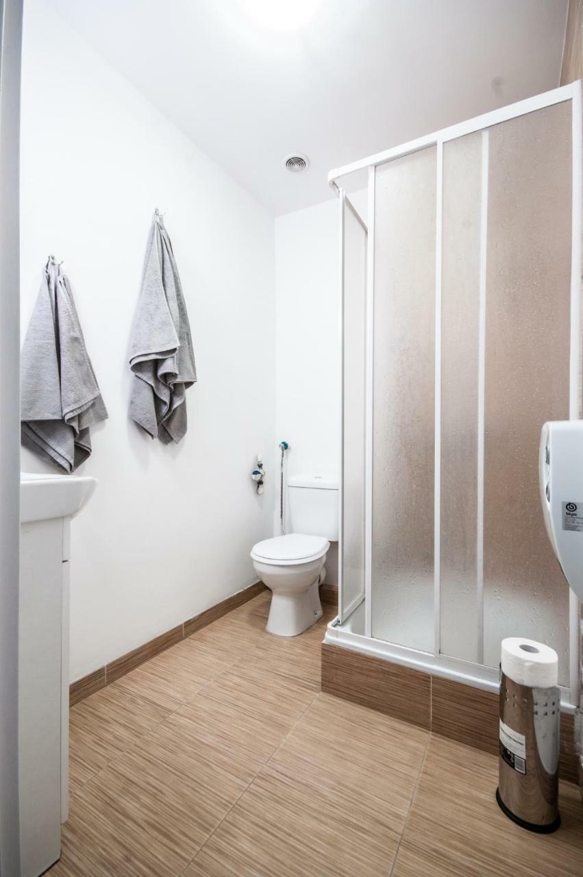 Apartment In The Center Of Варшава Экстерьер фото